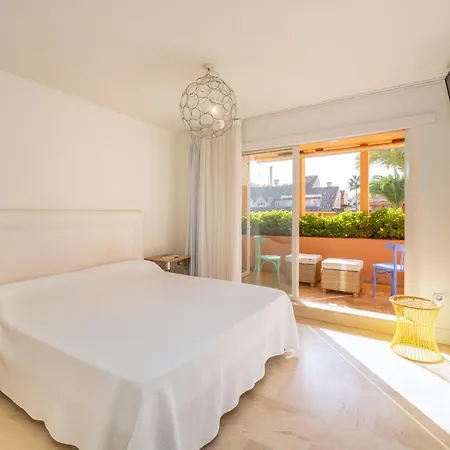 Houmi Apartment Sotogrande